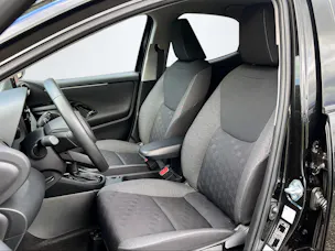 Toyota Yaris 1.5 VVT-i HSD Trend
