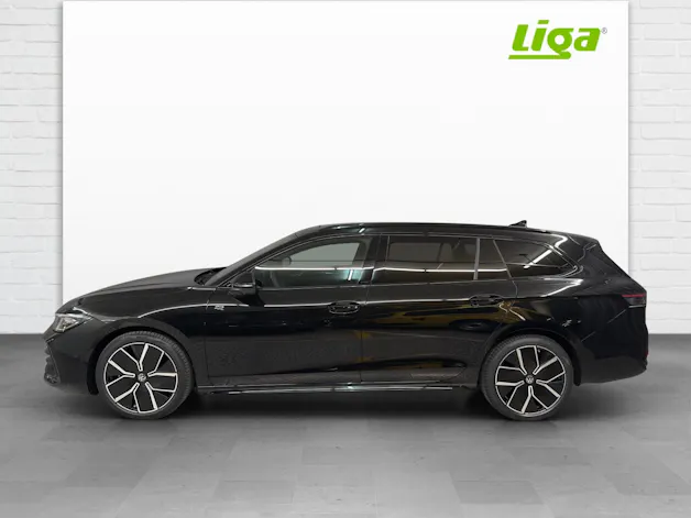 VW Passat Variant 2.0 TSI R-Line  DSG 4motion