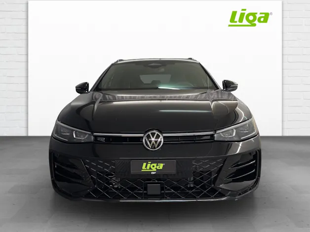 VW Passat Variant 2.0 TSI R-Line DSG 4motion