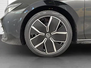VW Passat Variant 2.0 TSI R-Line  DSG 4motion