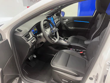 MITSUBISHI GRANDIS 4