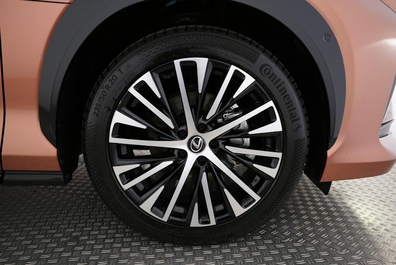 Vehicle image LEXUS RZ