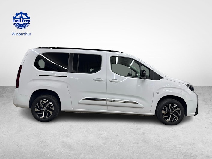 Vehicle image TOYOTA PROACE CITY VERSO
