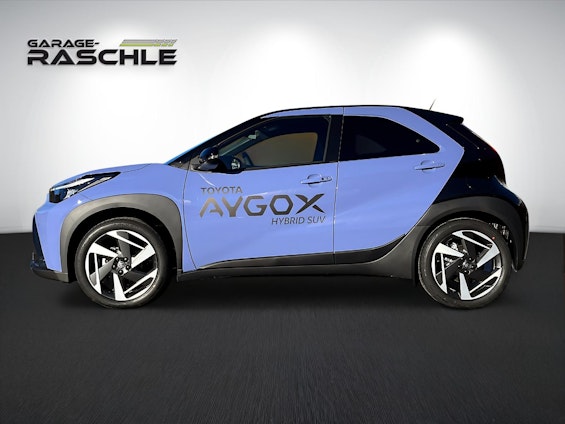 Vehicle image 3 Vehicle image 3