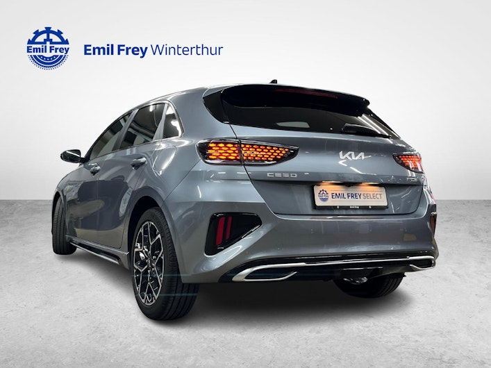 Vehicle image KIA CEED