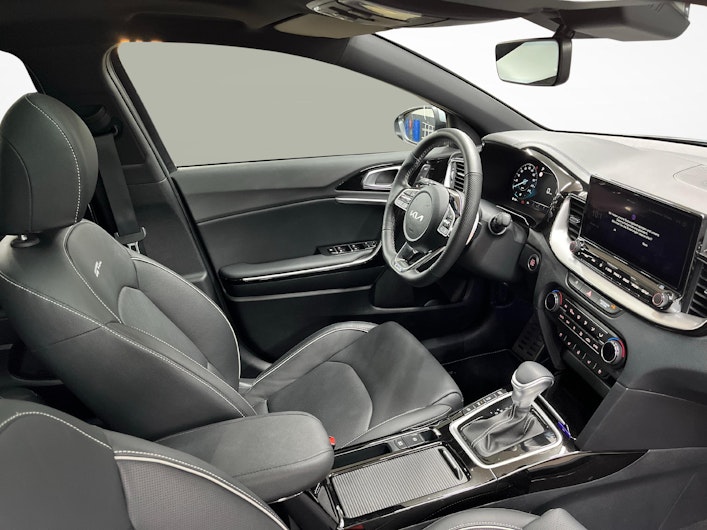 Vehicle image KIA CEED