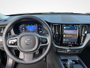 Vehicle image VOLVO XC60 2.0 B4 MH Core