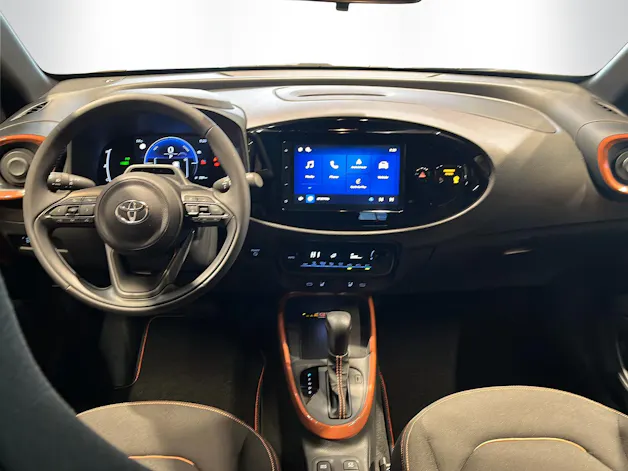 Toyota Aygo X 1.5 VVT-i HSD Trend