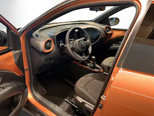 Toyota Aygo X 1.5 VVT-i HSD Trend