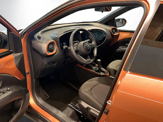 Toyota Aygo X 1.5 VVT-i HSD Trend