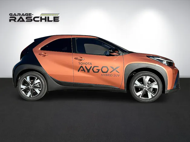 Toyota Aygo X 1.5 VVT-i HSD Trend
