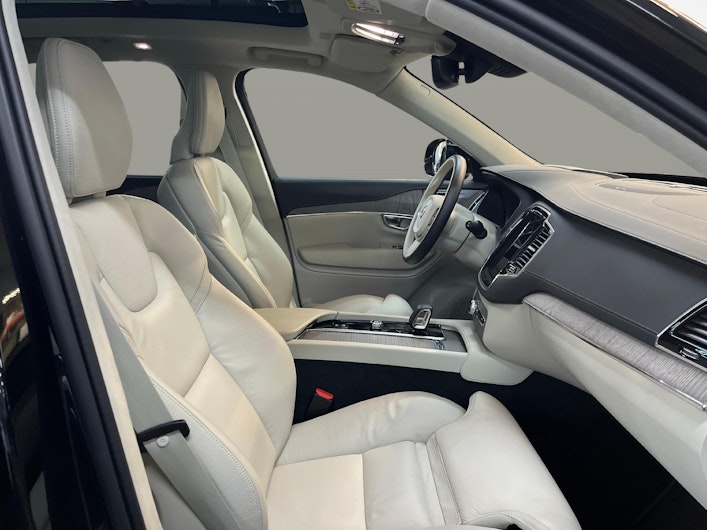 Vehicle image VOLVO XC90