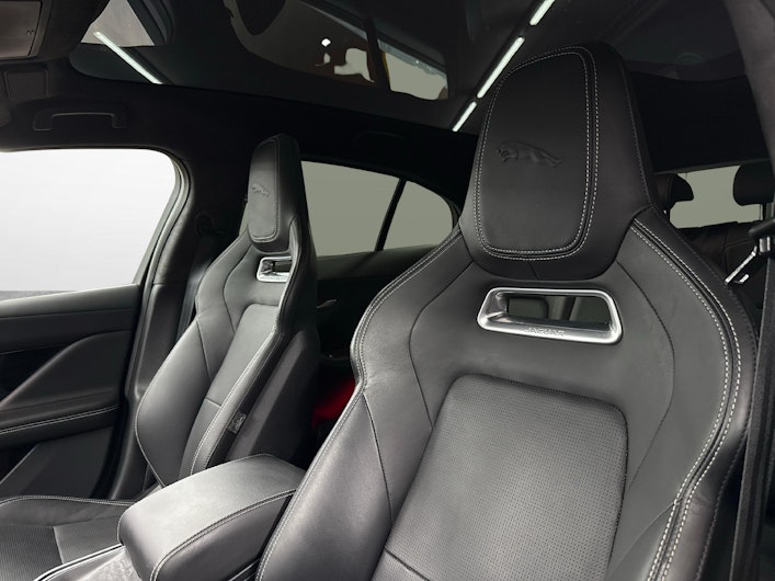 Vehicle image JAGUAR I-PACE