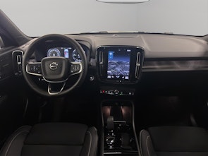 Vehicle image VOLVO XC40 1.5 T5 PiH Ultimate Dark