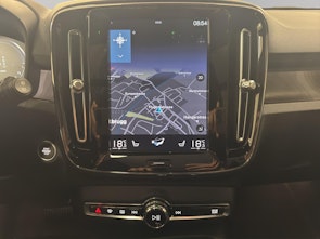 Vehicle image VOLVO XC40 1.5 T5 PiH Ultimate Dark