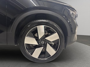 Vehicle image VOLVO XC40 1.5 T5 PiH Ultimate Dark