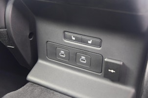 Vehicle image LAND ROVER Range Rover Velar 3.0 I6 Dynamic SE