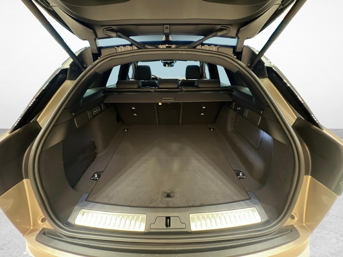 Vehicle image LAND ROVER RANGE ROVER VELAR