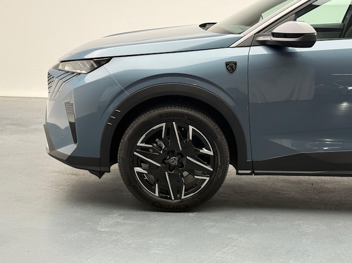 Vehicle image PEUGEOT 3008