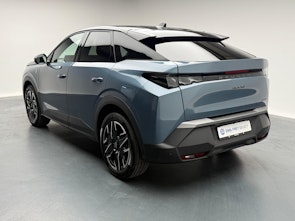 Vehicle image PEUGEOT 3008 1.2 Hybrid GT