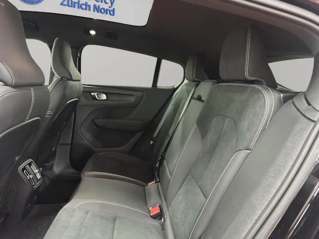 Volvo C40 P8 Twin Recharge Ultimate AWD