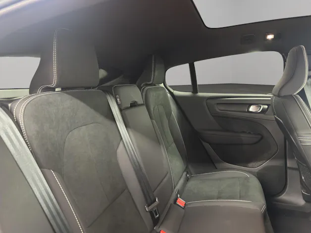 Volvo C40 P8 Twin Recharge Ultimate AWD