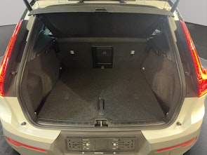 Vehicle image VOLVO XC40 E80 Twin Ultimate AWD