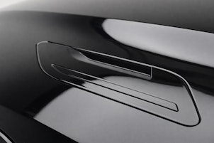 Vehicle image LAND ROVER Range Rover Evoque 1.5 T 270e Dynamic SE