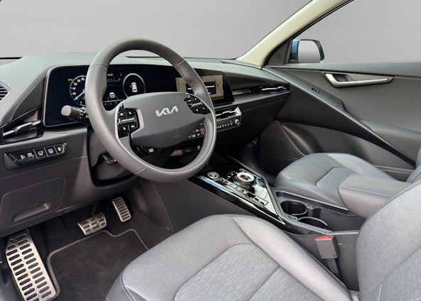 Vehicle image 8 Vehicle image 8