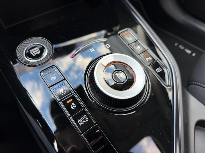 Vehicle image KIA NIRO