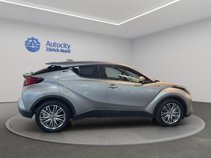 Vehicle image TOYOTA C-HR
