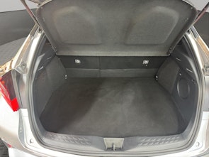 Vehicle image TOYOTA C-HR 2.0 VVTi HSD Premium