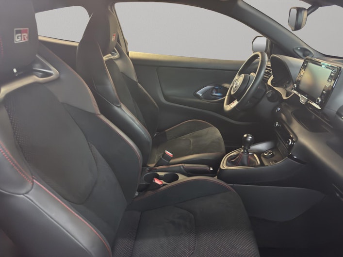 Vehicle image TOYOTA GR YARIS