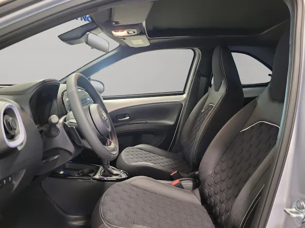 Toyota Aygo X 1.0 VVT-i JBL Edition