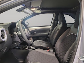 Vehicle image TOYOTA Aygo X 1.0 VVT-i JBL Edition