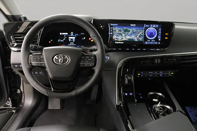 Toyota Mirai Fuel Cell Platinum