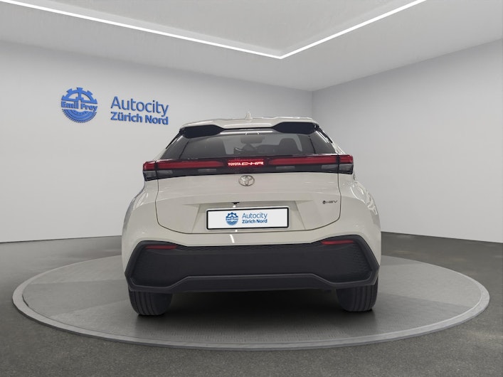 Vehicle image TOYOTA C-HR