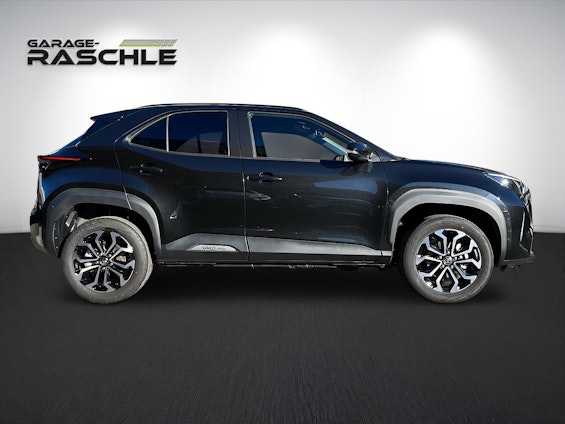 Vehicle image 4 Vehicle image 4