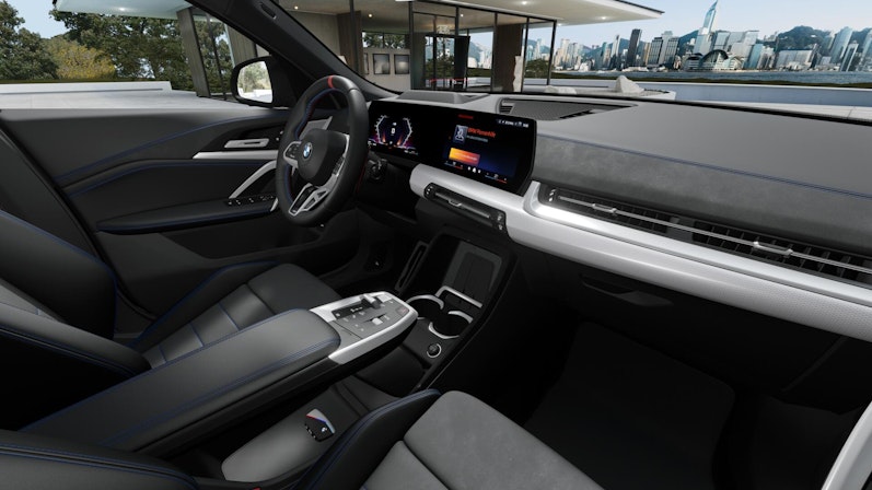 Vehicle image BMW X2