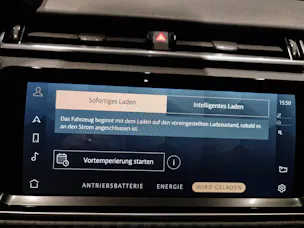Land Rover Range Rover Velar 2.0 P400e R-Dynamic SE