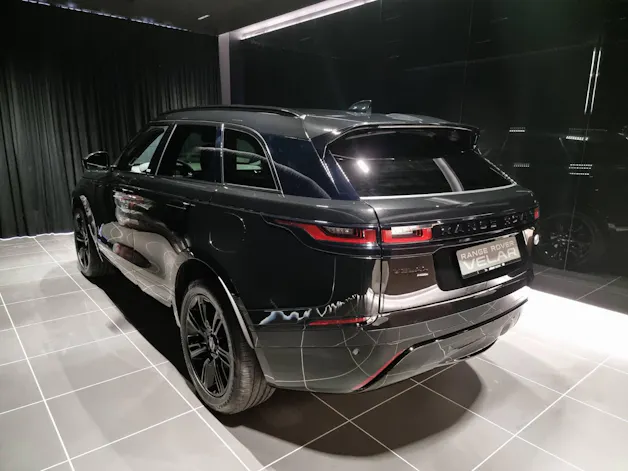 Land Rover Range Rover Velar 2.0 P400e R-Dynamic SE