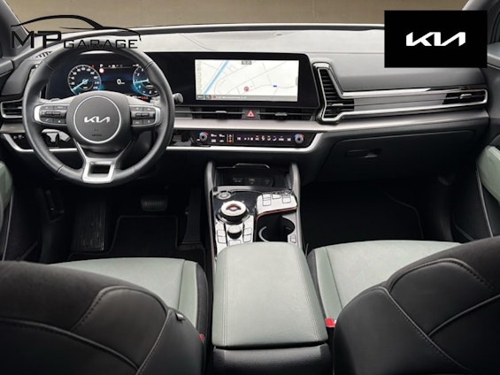 Vehicle image 7 Vehicle image 7