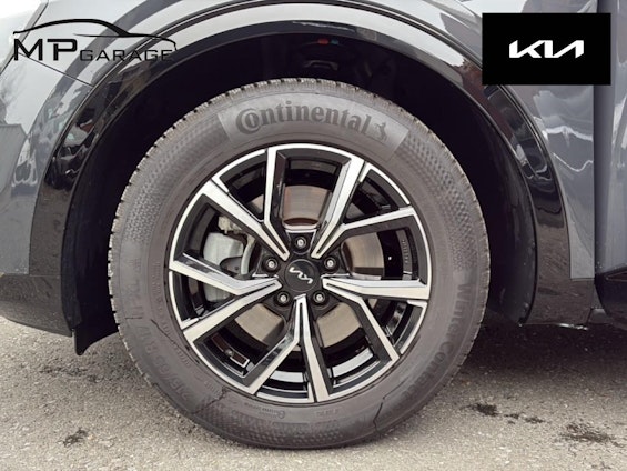 Vehicle image 14 Vehicle image 14