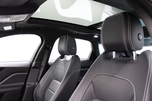 Fahrzeugbild JAGUAR F-Pace 2.0 D 240 CF Swiss Edition AWD