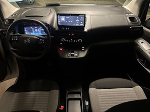 Vehicle image CITROEN Berlingo XL 1.5 BlueHDi 130 Tonic