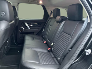 Fahrzeugbild LAND ROVER Discovery Sport 2.0 SD4 200 SE