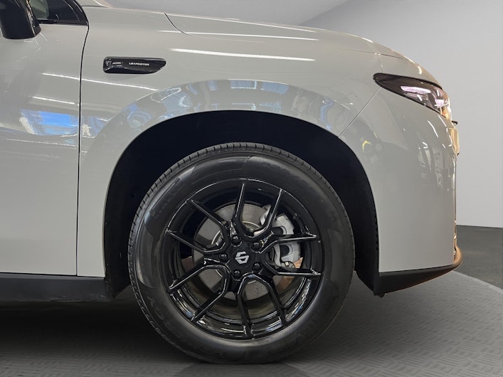 Vehicle image LEAPMOTOR C10