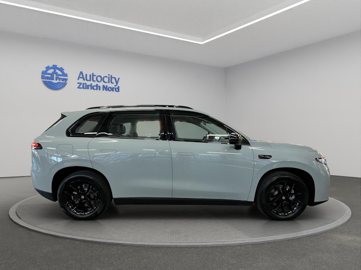 Vehicle image LEAPMOTOR C10