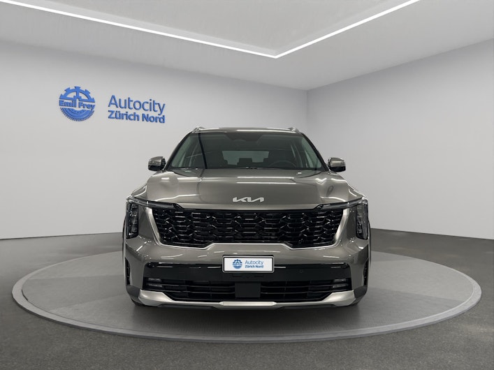 Vehicle image KIA SORENTO