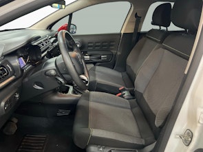 Vehicle image CITROEN C3 1.2 PureTech Shine